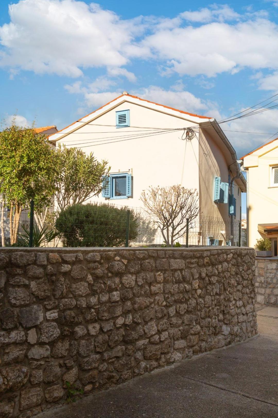 Apartment Stone House Krk Krk Town Kültér fotó